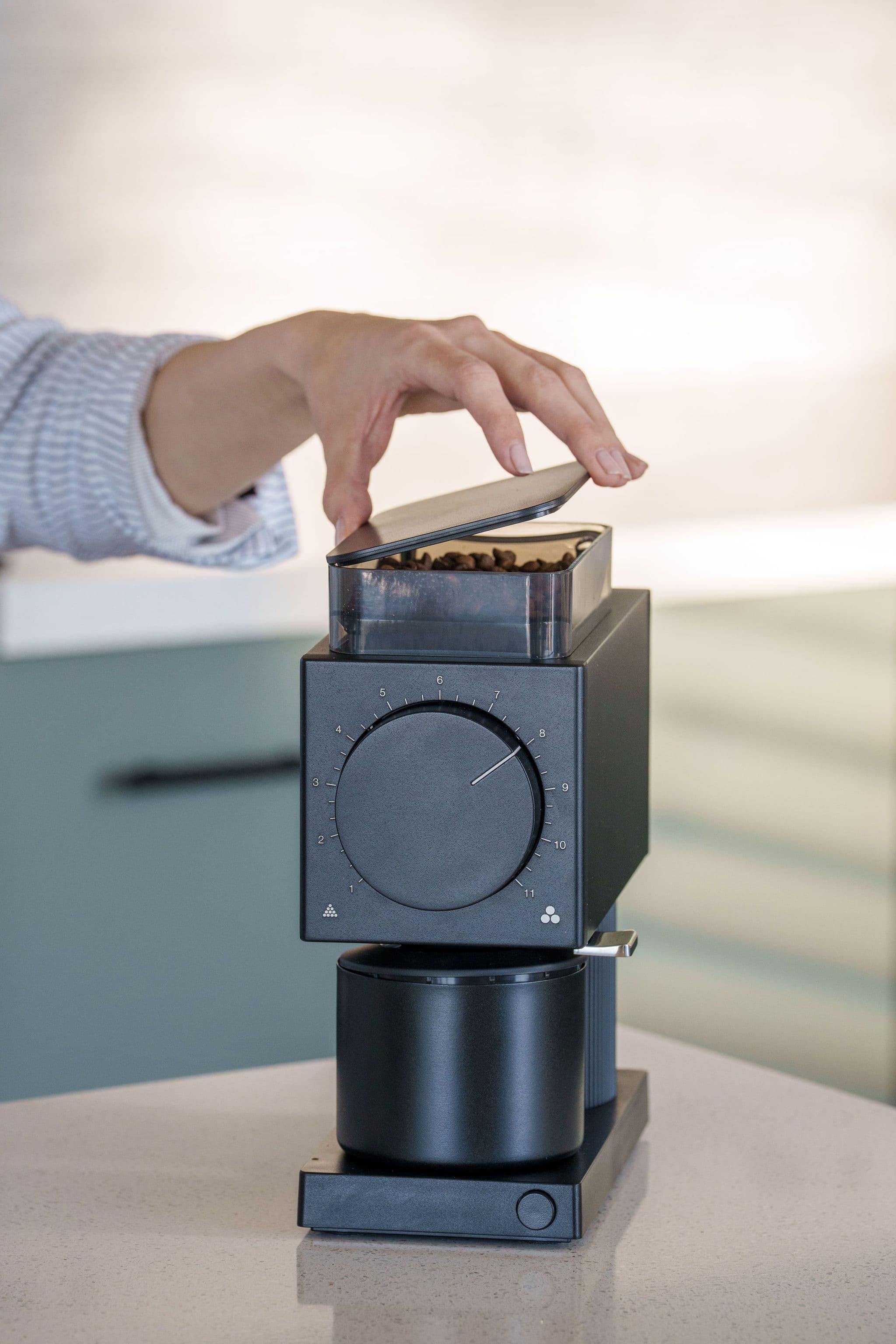 Ode Brew Grinder Gen 2 in use